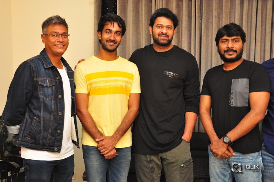 Prabhas-Appreciates-Paper-Boy-Trailer-Photos